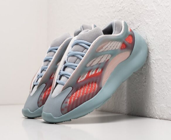 Adidas Yeezy Boost 700 v3 wmn 2021 разноцветные