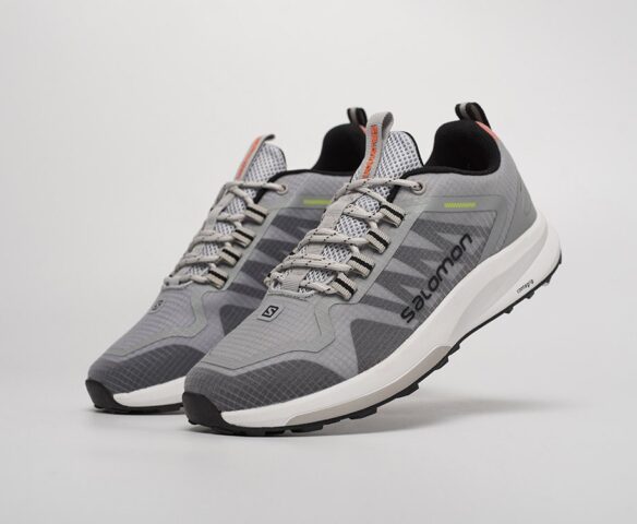Salomon light grey