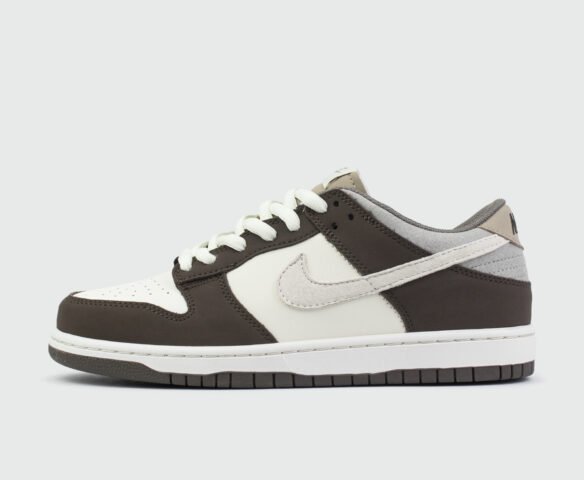 Nike SB Dunk Low Brown Wmns SteamBoy OST