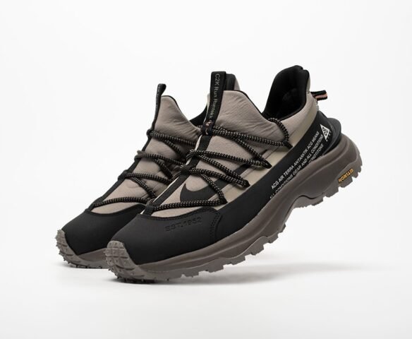 Nike ACG YJ4