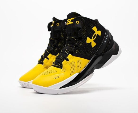 Under Armour Curry 2 желтые