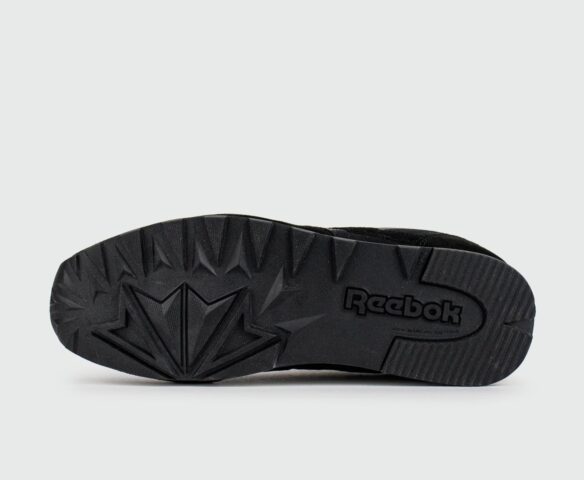Reebok Classic Utility Black / White. Вид 4