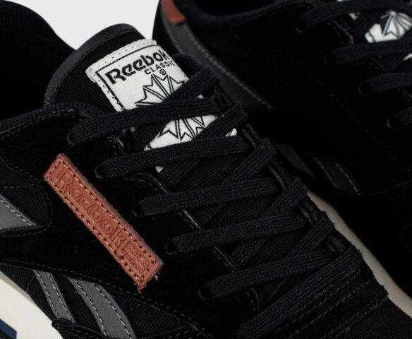 Reebok Classic Utility Black / White. Вид 5